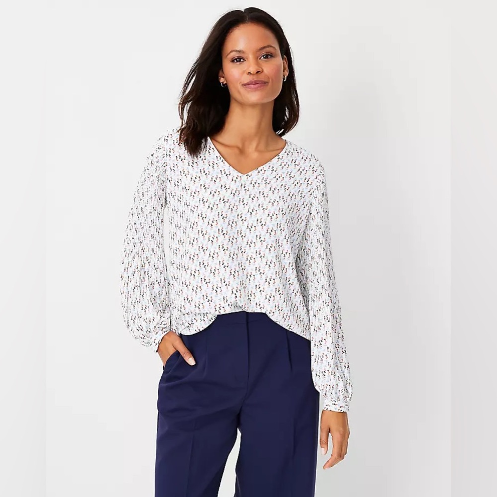Ann Taylor Floral Pleated Sleeve V-Neck Popover